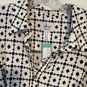 Super cute dress! New, never worn. DM collection. Size 16W.